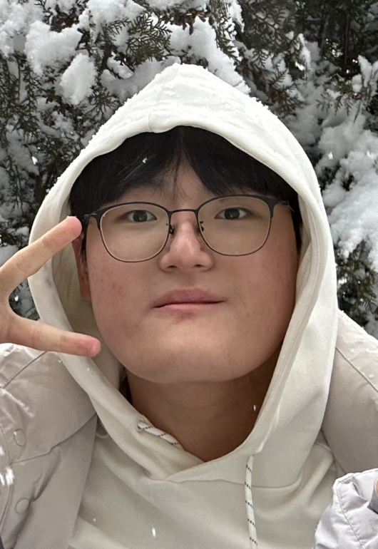 Jinwoo Jung